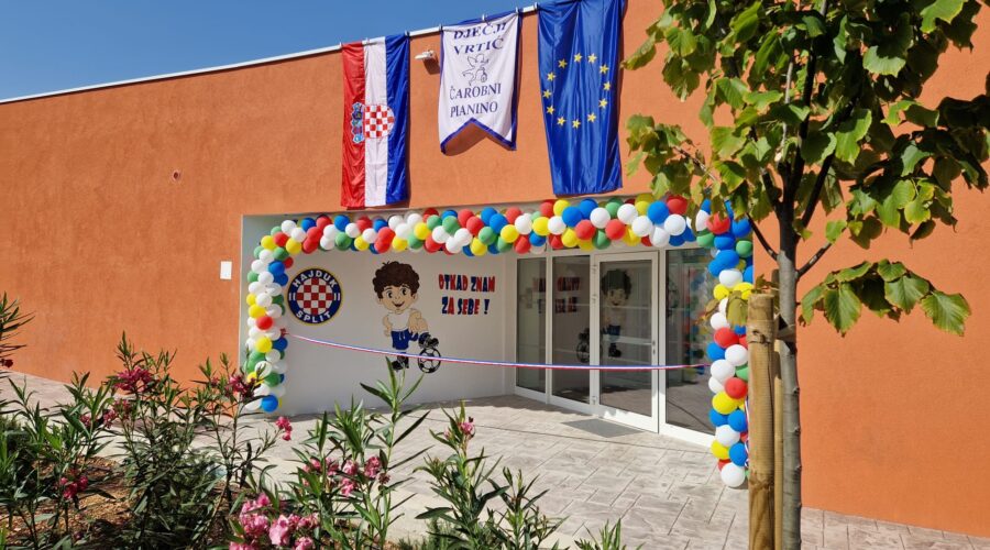 PHOTO-2023-12-20-12-21-45